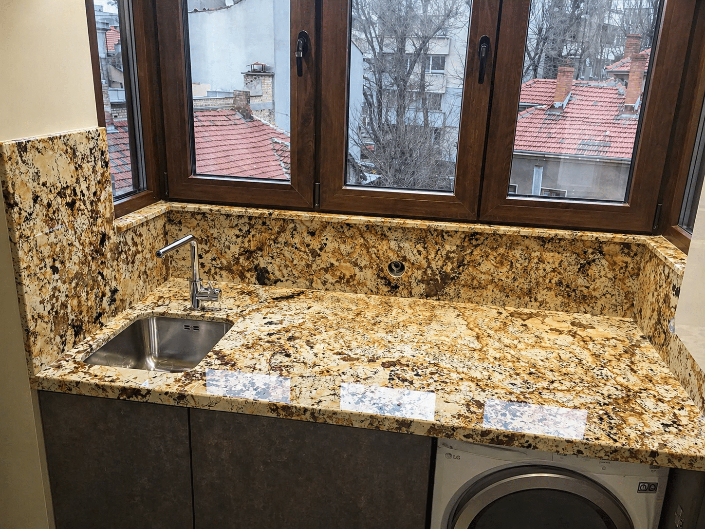Продукти 125 plot ot granit do prozorecz